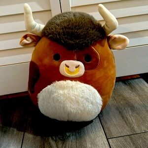 Shep the squishmallow